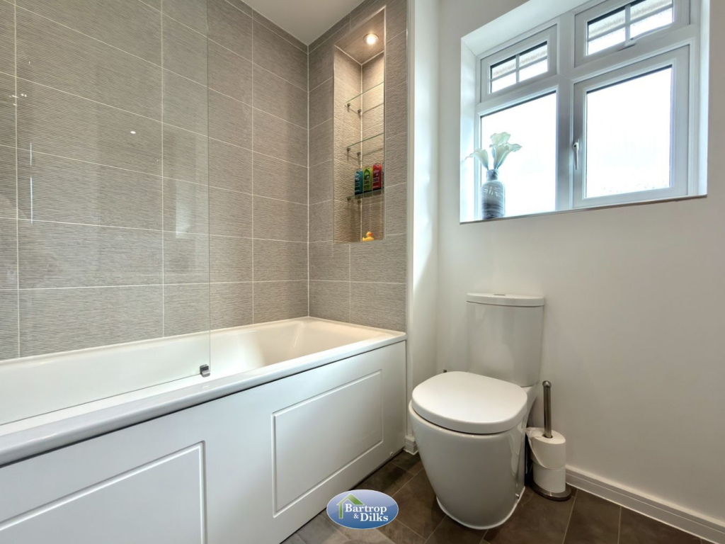 House in Sheffield - View 4