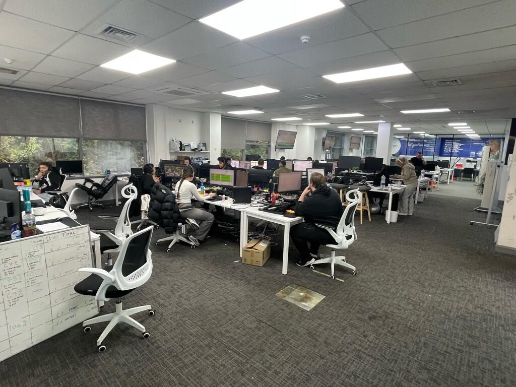 Photo 3