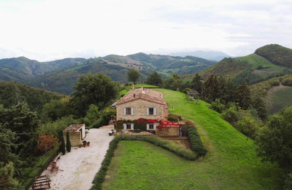 Main image of property: Urbino, Pesaro e Urbino, Le Marche