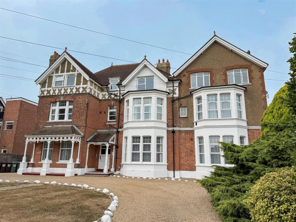 Main image of property: Hastings Road, Bexhill-On-Sea, TN40 2NJ