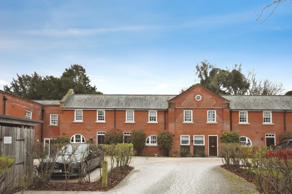 Main image of property: Beridge Mews, Halstead