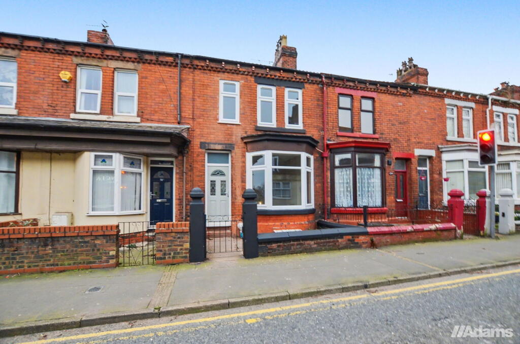 3-bed terraced on Greenway Road, Runcorn, £200,000