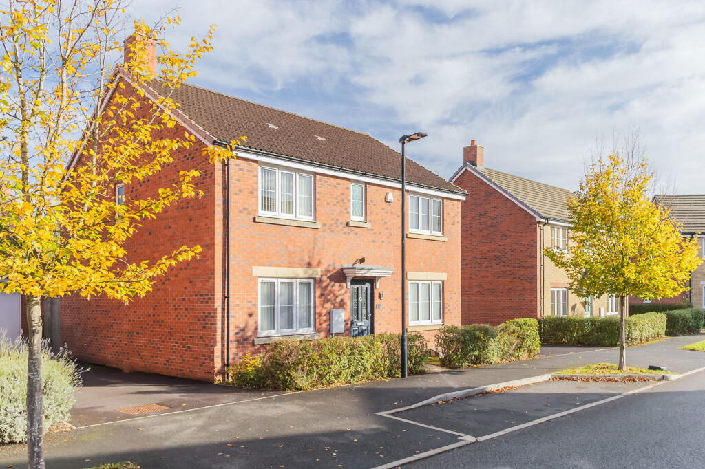 Main image of property: Polesdon Avenue, Coate, Swindon, SN3 6AE