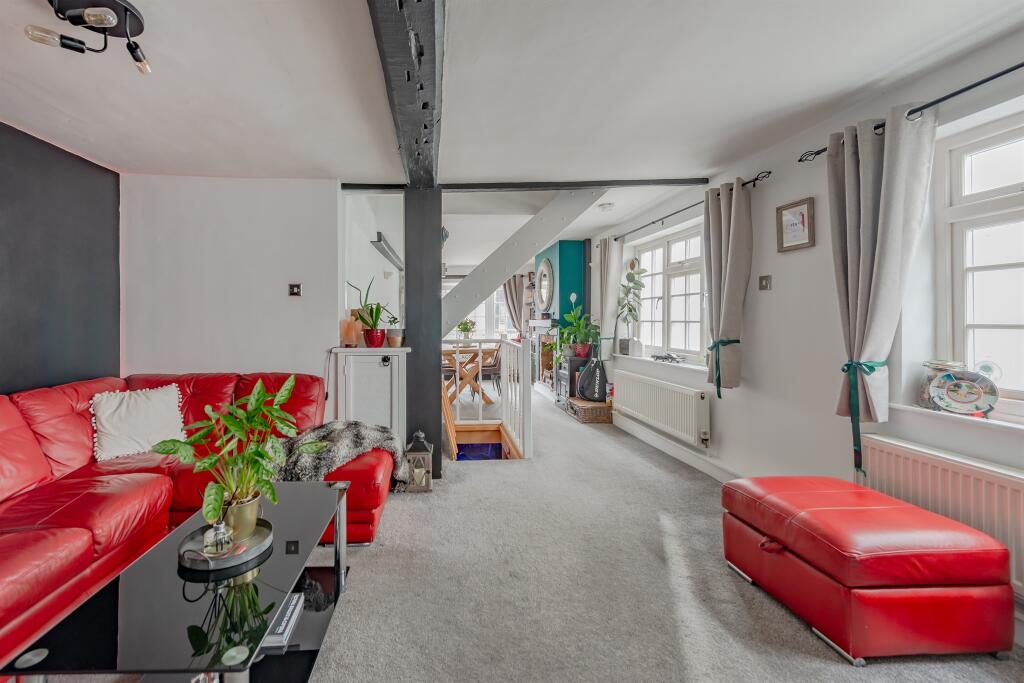 Main image of property: High Street, Nutfield, Redhill