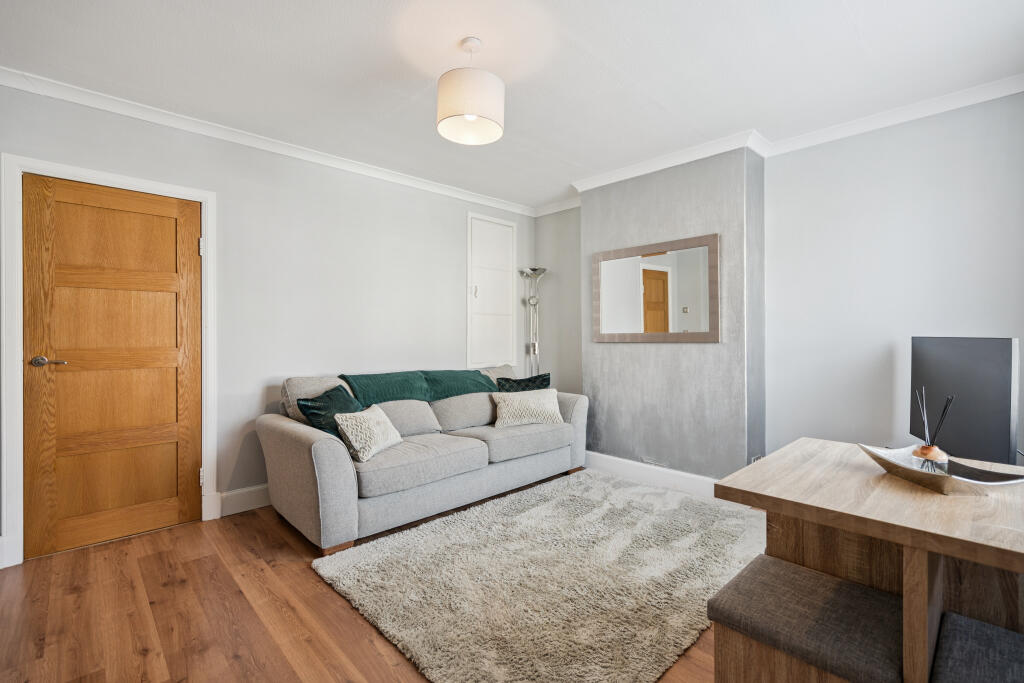 House in Stirling, Borestone, St Ninians - View 4