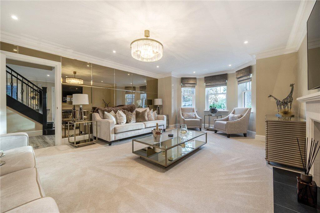 Plaistow Lane, Bromley photo 4