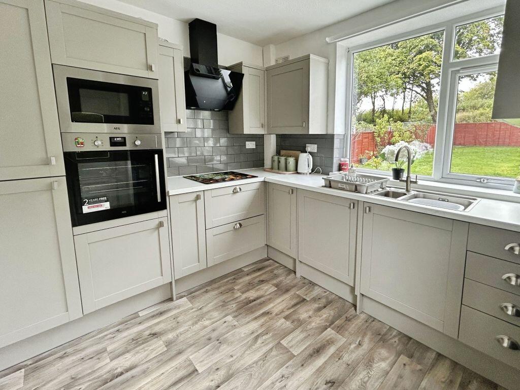 House in Leeds - View 2