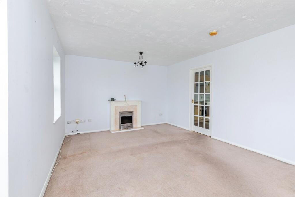Apartment in Rochester, Troy Town - View 5