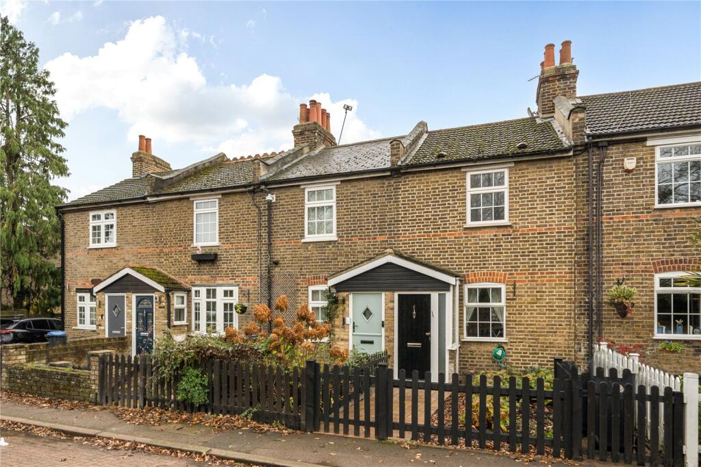 Main image of property: The Ridgeway, Enfield, EN2