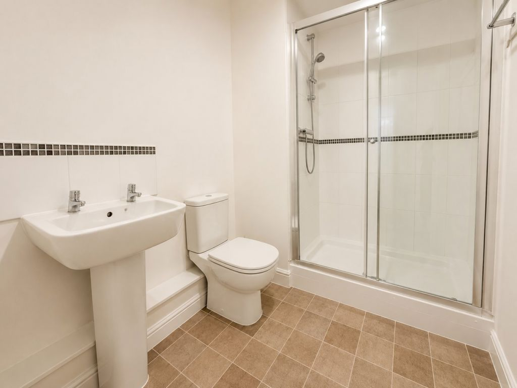 Sovereign Place, Hatfield, Hertfordshire, AL9 5ET - View 5