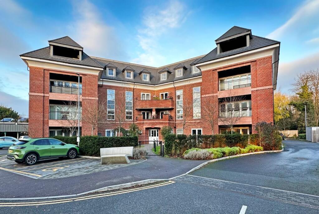 2-bed flat on Baker Street, Timperley, £320,000