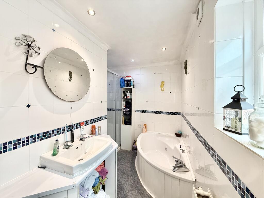 Additional image 20 of Wraxhill Road, Yeovil, Somerset - Self Contained Annexe