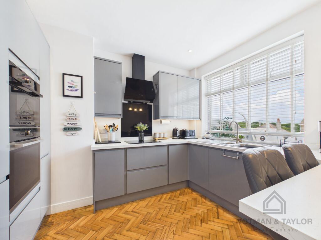 House in Torpoint - View 5