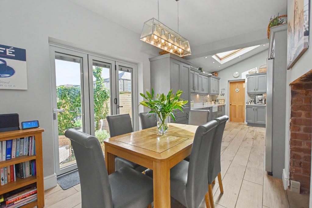 Waddington Road, Clitheroe, BB7 2HN photo 3