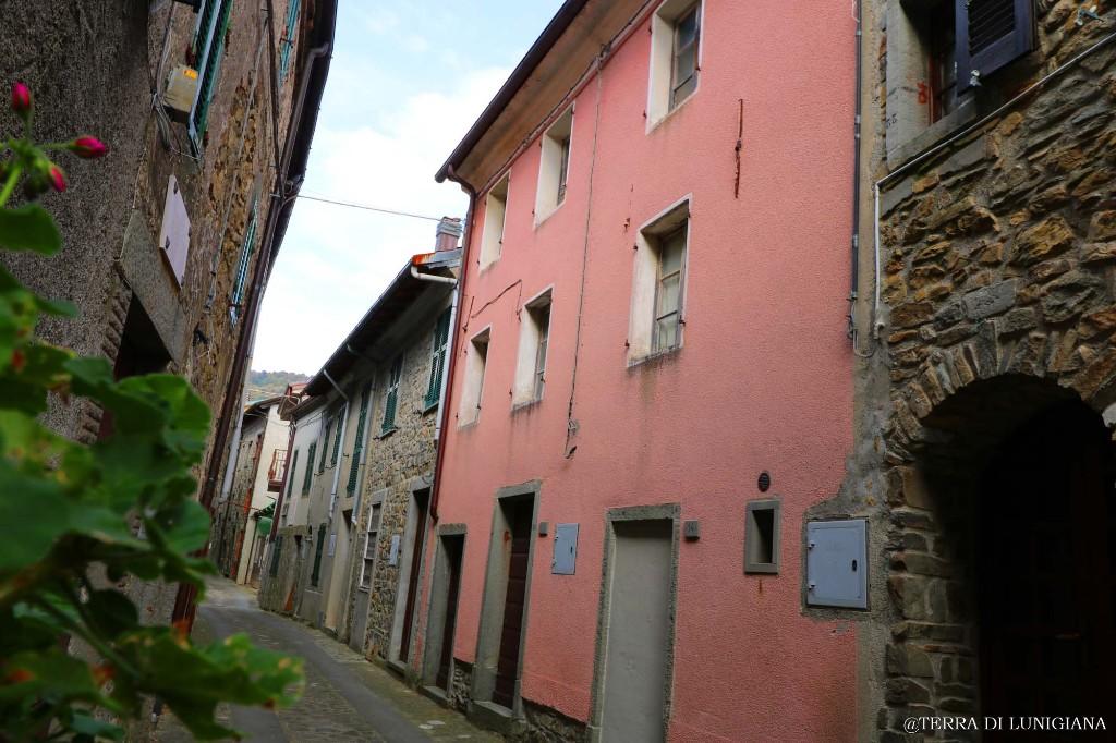 Main image of property: Mulazzo, Lunigiana, Tuscany