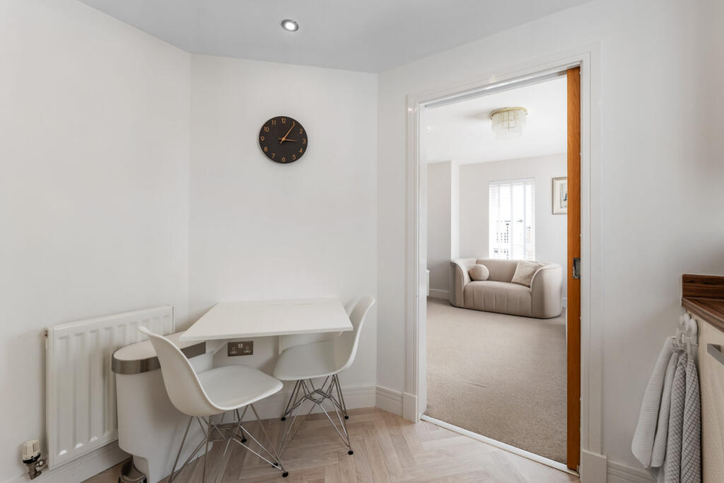 Flat 1/1, 14, Peters Gate, Bearsden, East Dunbartonshire, G61 3RY photo 4