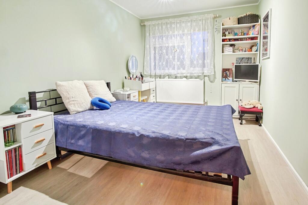 Broadmeadow Close, BIRMINGHAM, West Midlands, B30 - More