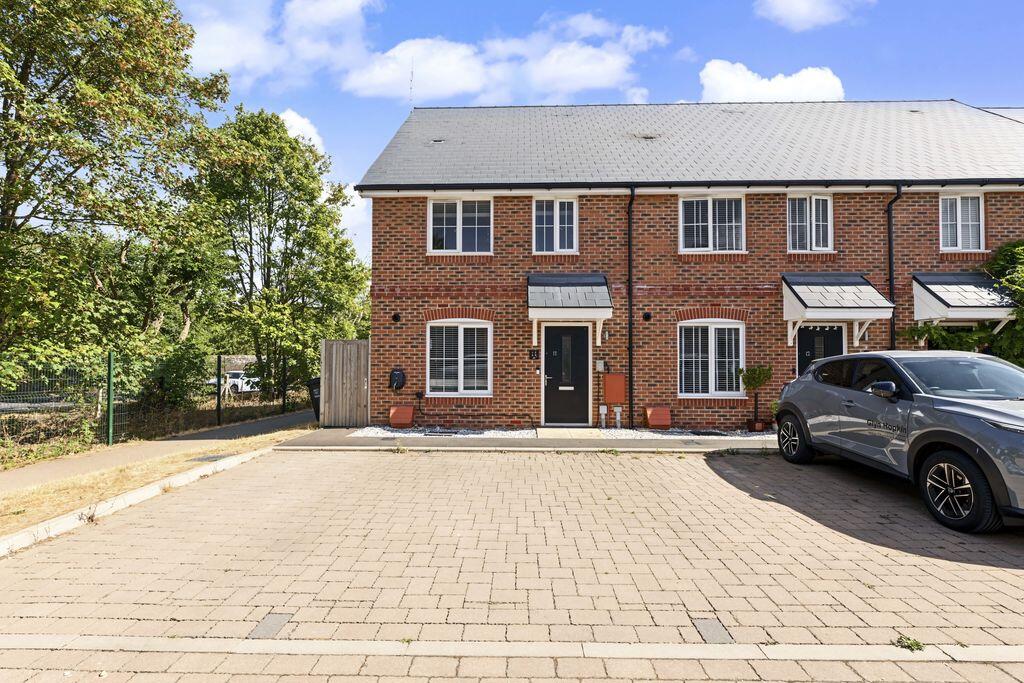 Main image of property: Haxters End, Hemel Hempstead