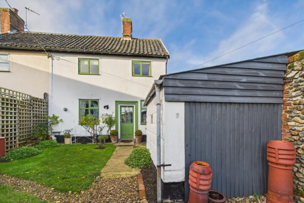 Main image of property: 7 Old Post Office Court, Harleston, Norfolk IP20 9AL