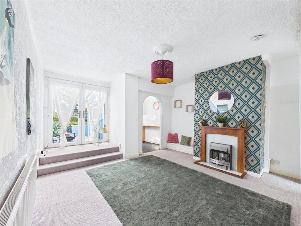 Main image of property: Gloucester Road North, Filton, Bristol, South Gloucestershire, BS34