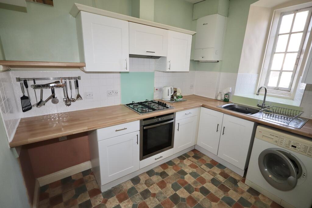 Lower Chapel Court, South Horrington Village photo 3