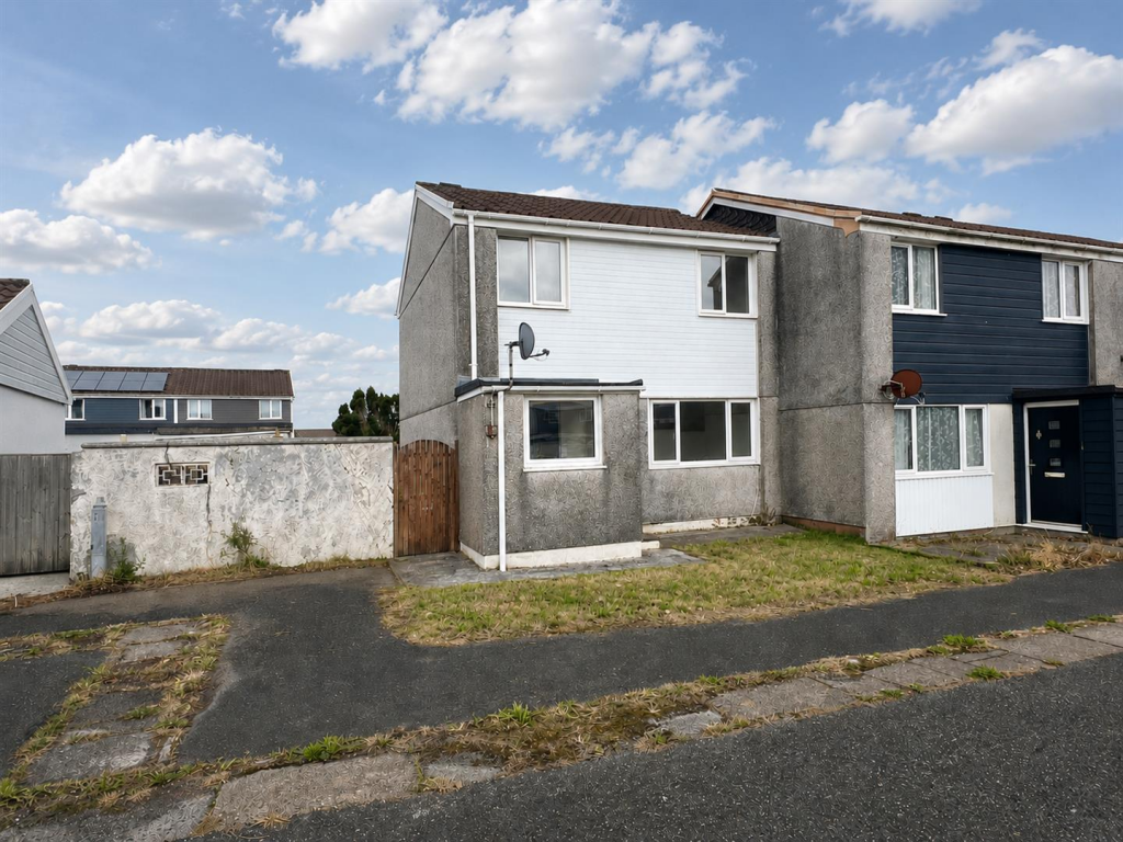 House in Plymouth - View 4