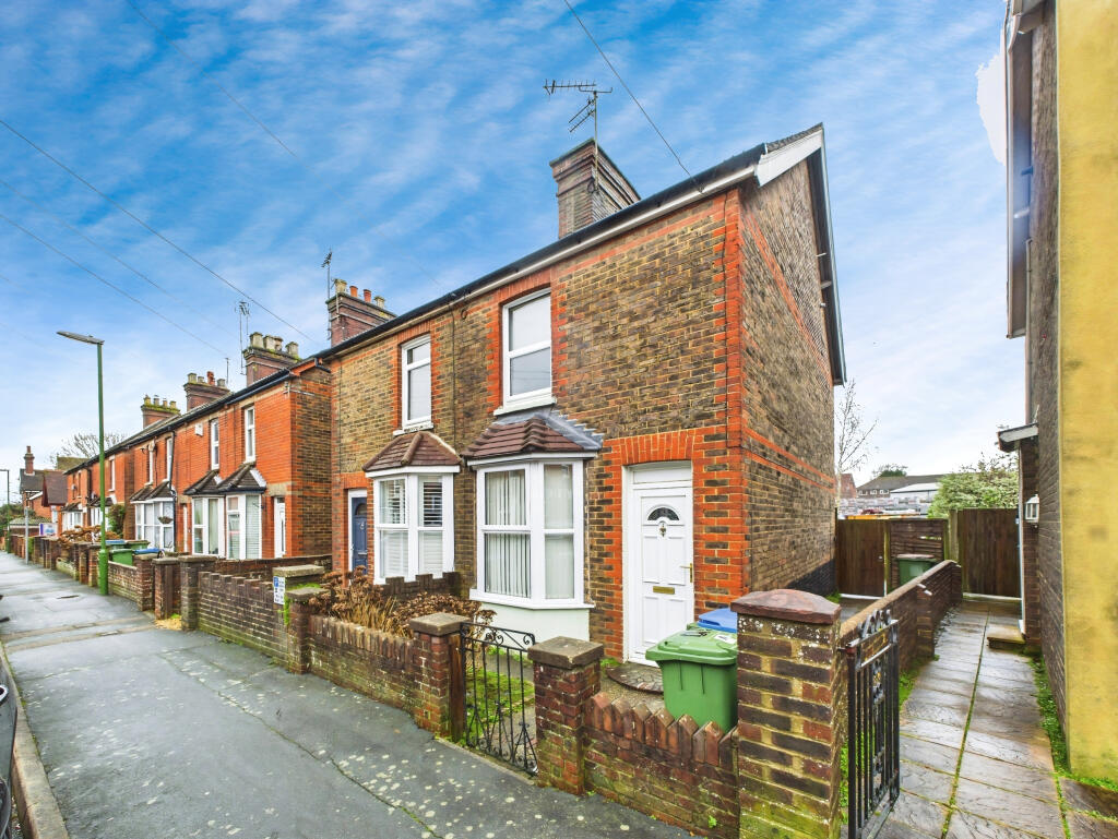 Main image of property: Gladstone Road, Horsham, West Sussex