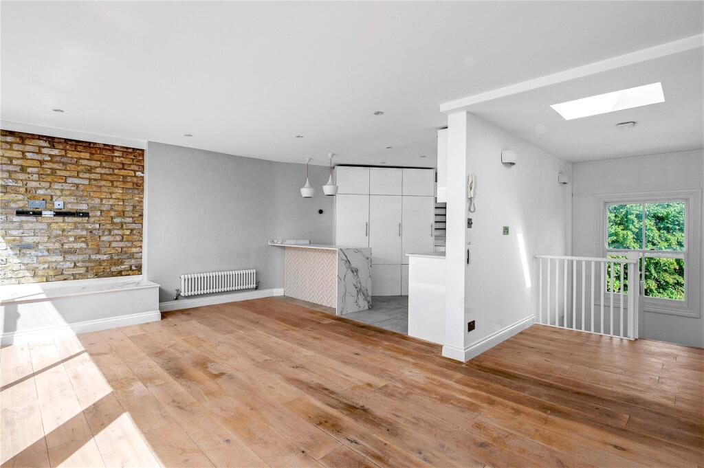Apartment in London - View 3