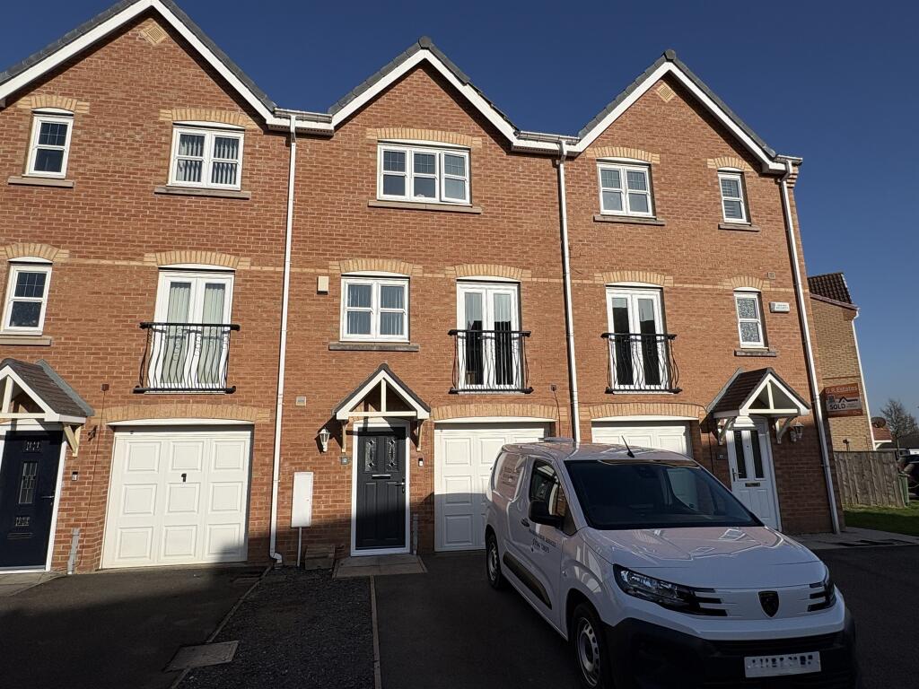 4-bed house on Nightingale Drive, Stockton-On-Tees, £174,950