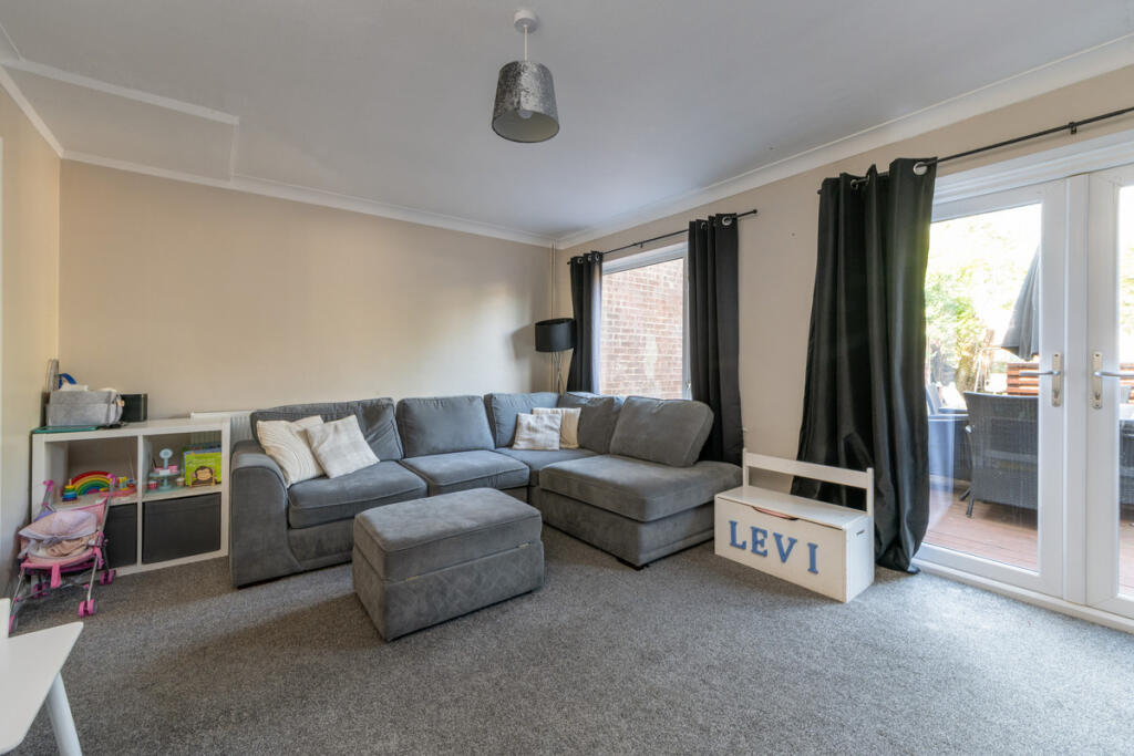 House in Salisbury - View 5