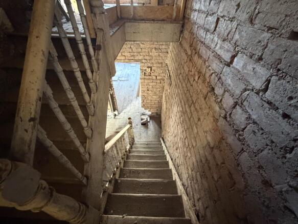 Stairs T202610010927.jpg