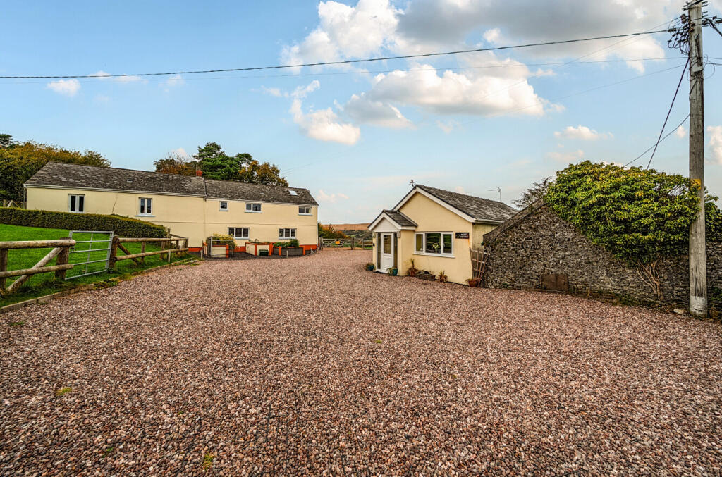 Main image of property: Garnant CARMARTHENSHIRE