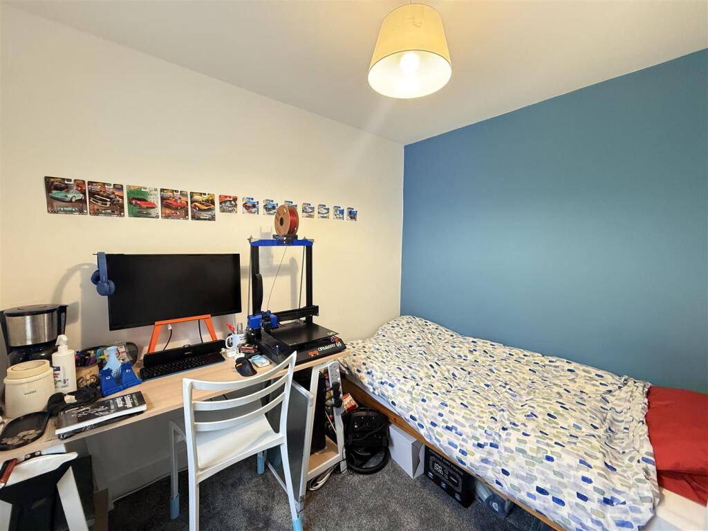 House in Bangor, Upper Bangor - View 5