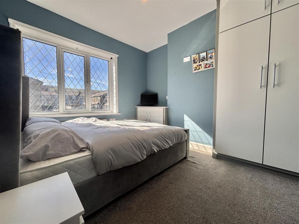 7, Norman Terrace, Elland, HX5 9BT - View 4