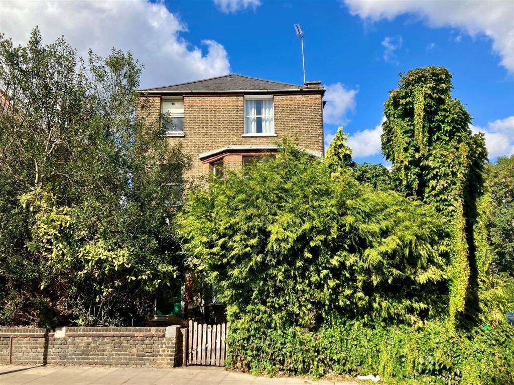 Main image of property: Carleton Rd