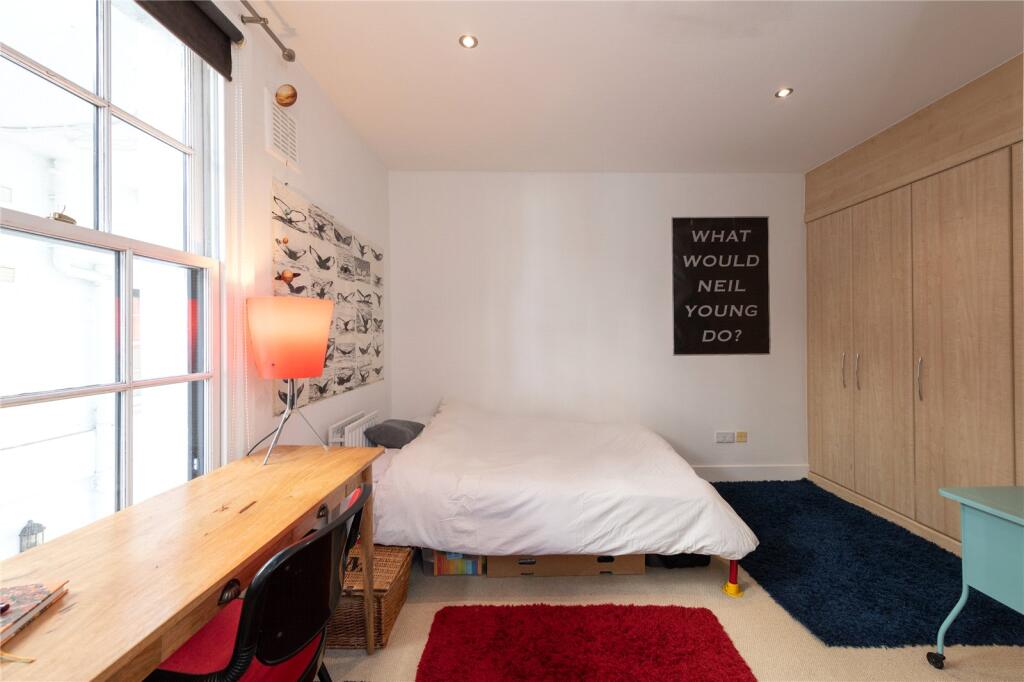 McCrone Mews, Belsize Lane, London, NW3 - View 3