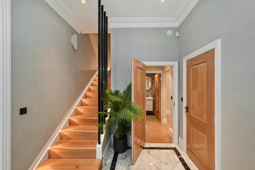 4 bedroom terraced house for rent