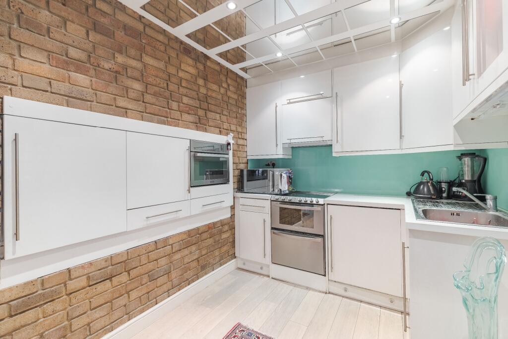 House in London - More