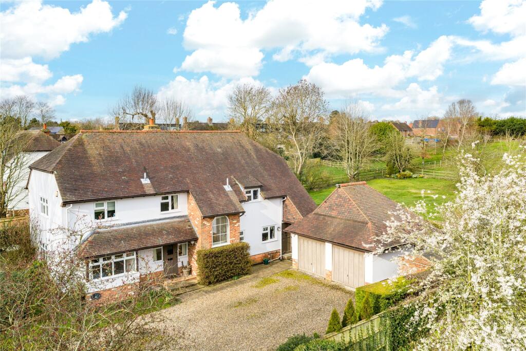 Main image of property: Upton Road, Dinton, Aylesbury, Buckinghamshire, HP17