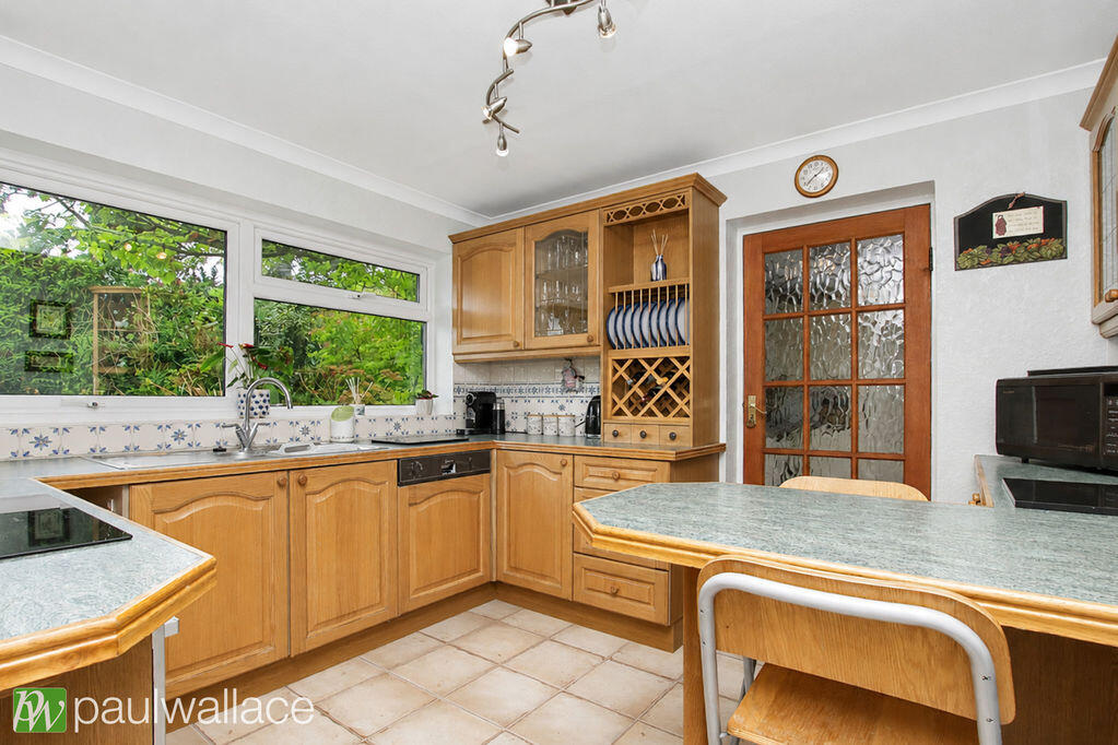 House in Broxbourne, High Leigh Garden Village - View 3