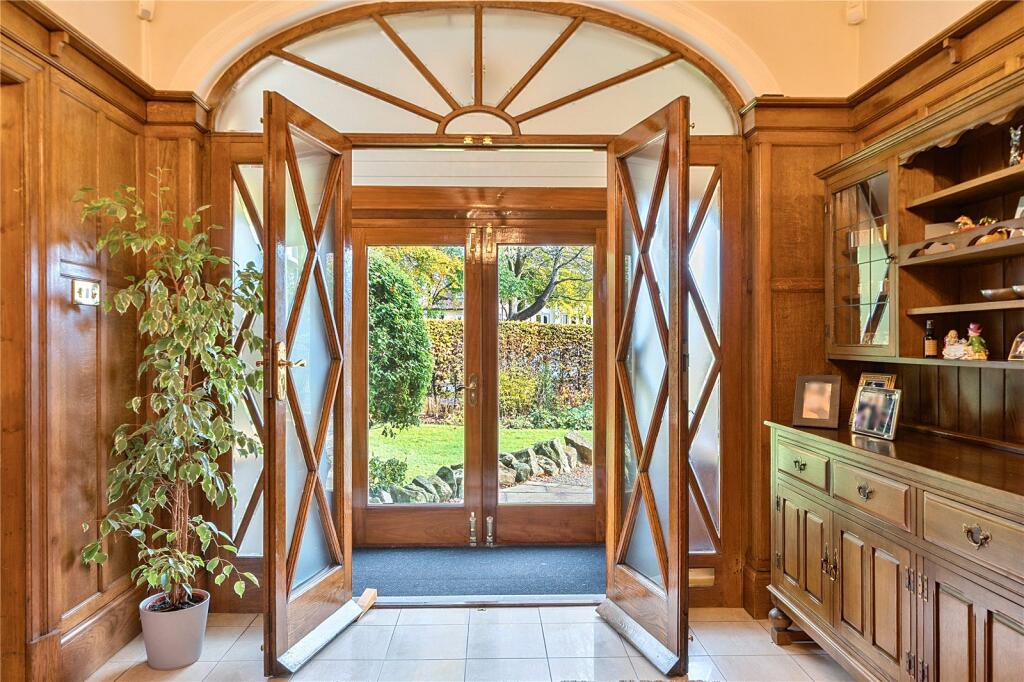 Oatlands Drive, Harrogate, North Yorkshire, HG2 photo 3