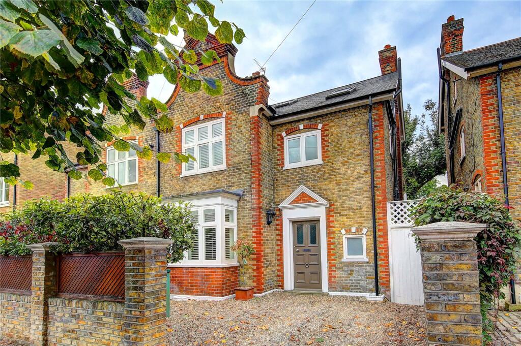 House in London - View 5
