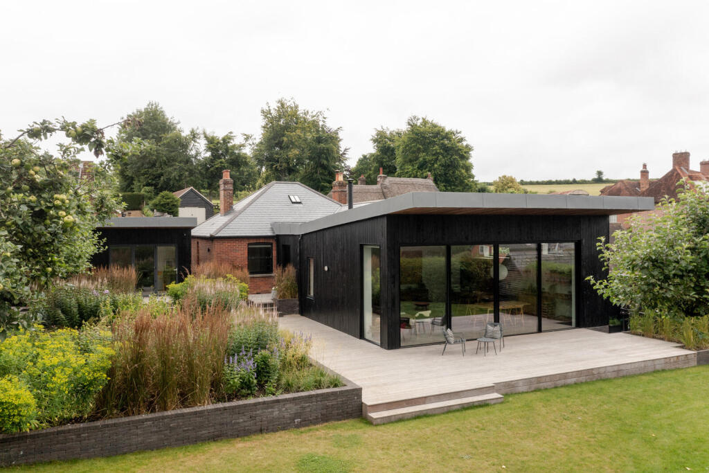 House in Salisbury - View 5