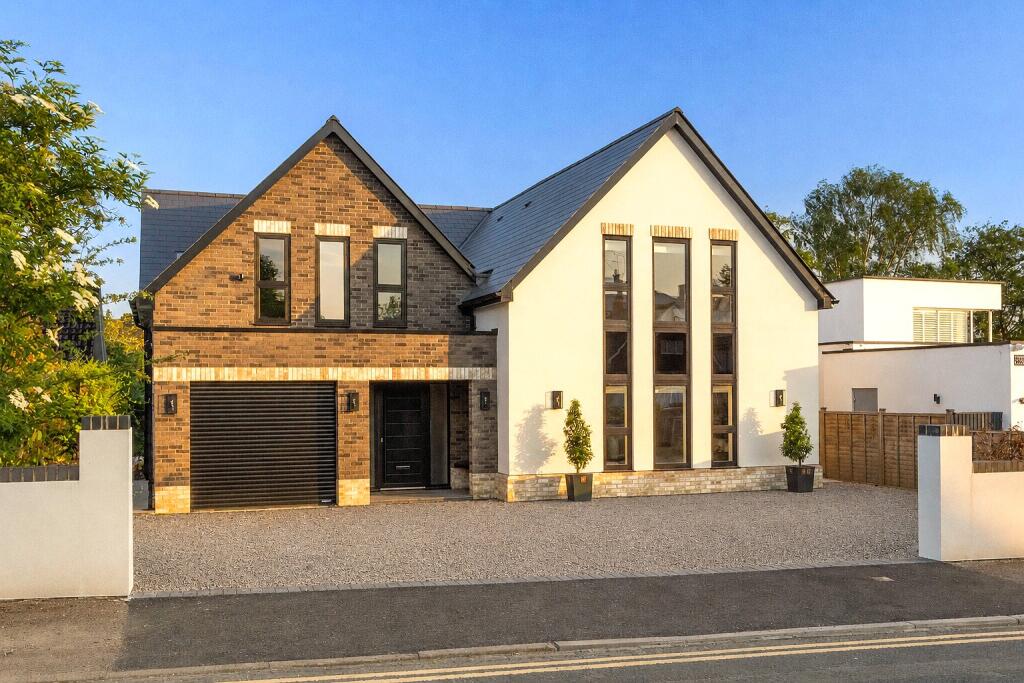Main image of property: Albert Drive, Pittville, Cheltenham, Gloucestershire, GL52