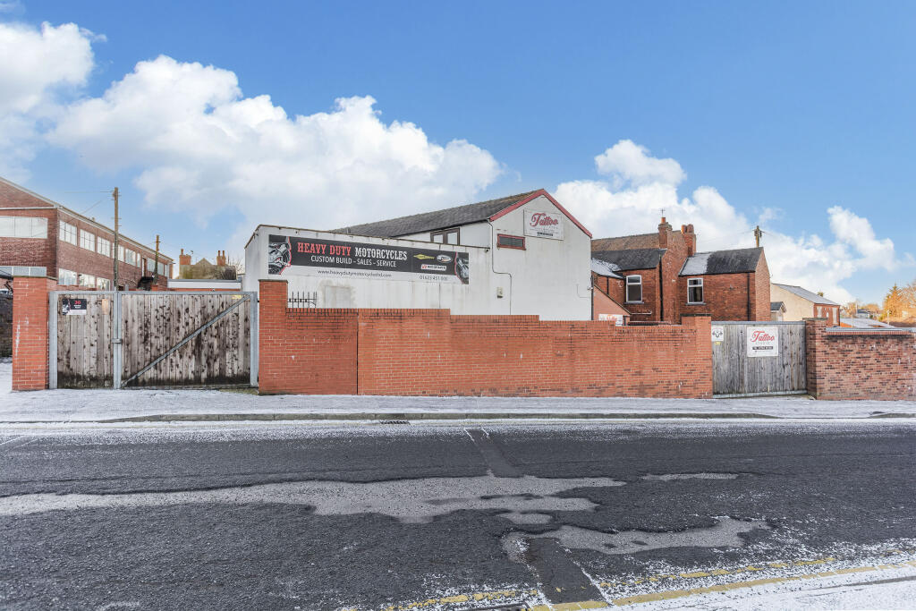 Main image of property: Garden Road, Mansfield, Nottinghamshire