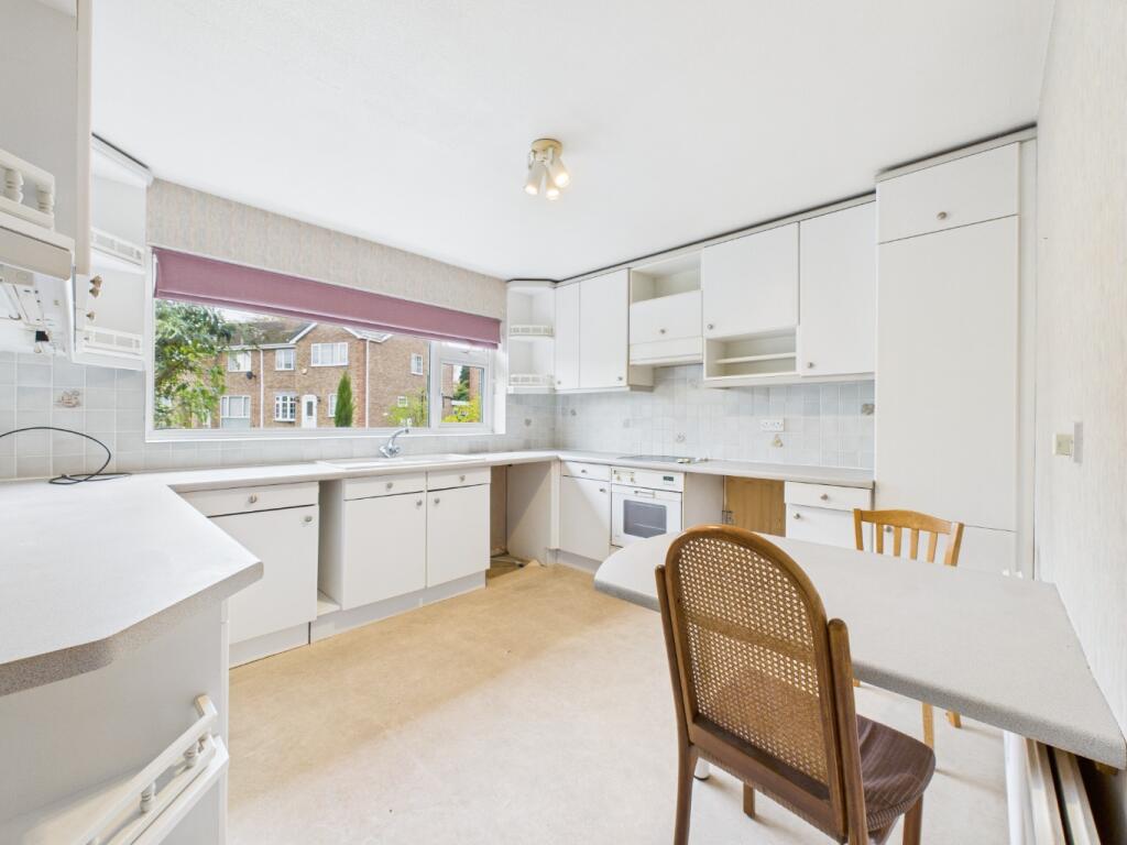 Allanson Drive, Cottingham,  HU16 4PF photo 2