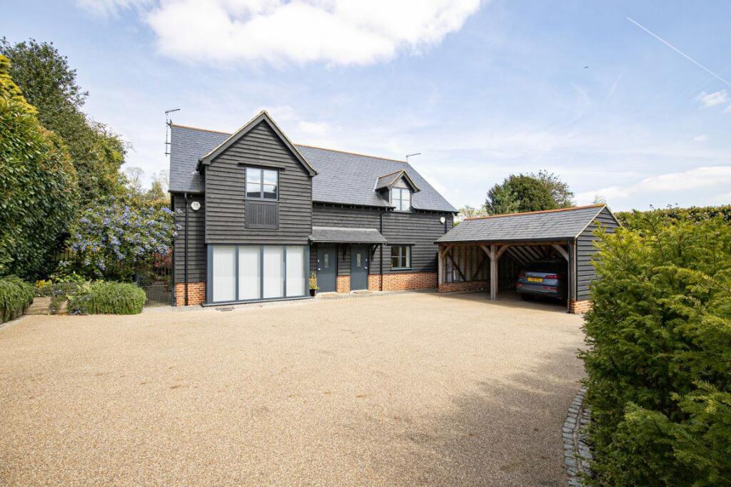 Main image of property: Kendal Avenue, Epping, CM16