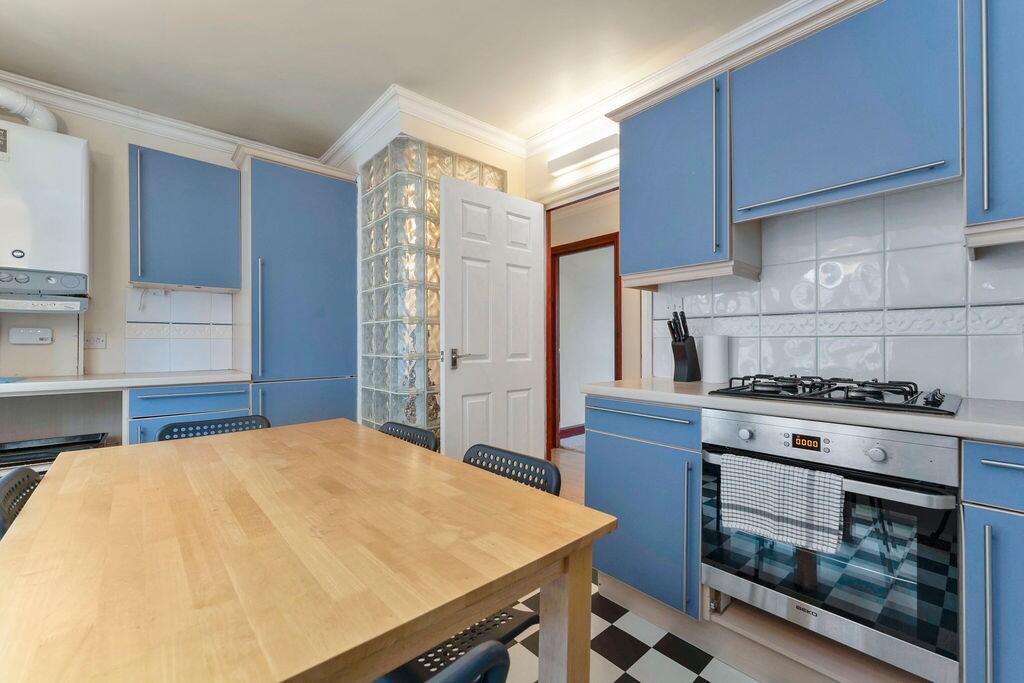 Maritime Street, Edinburgh, EH6 - 11