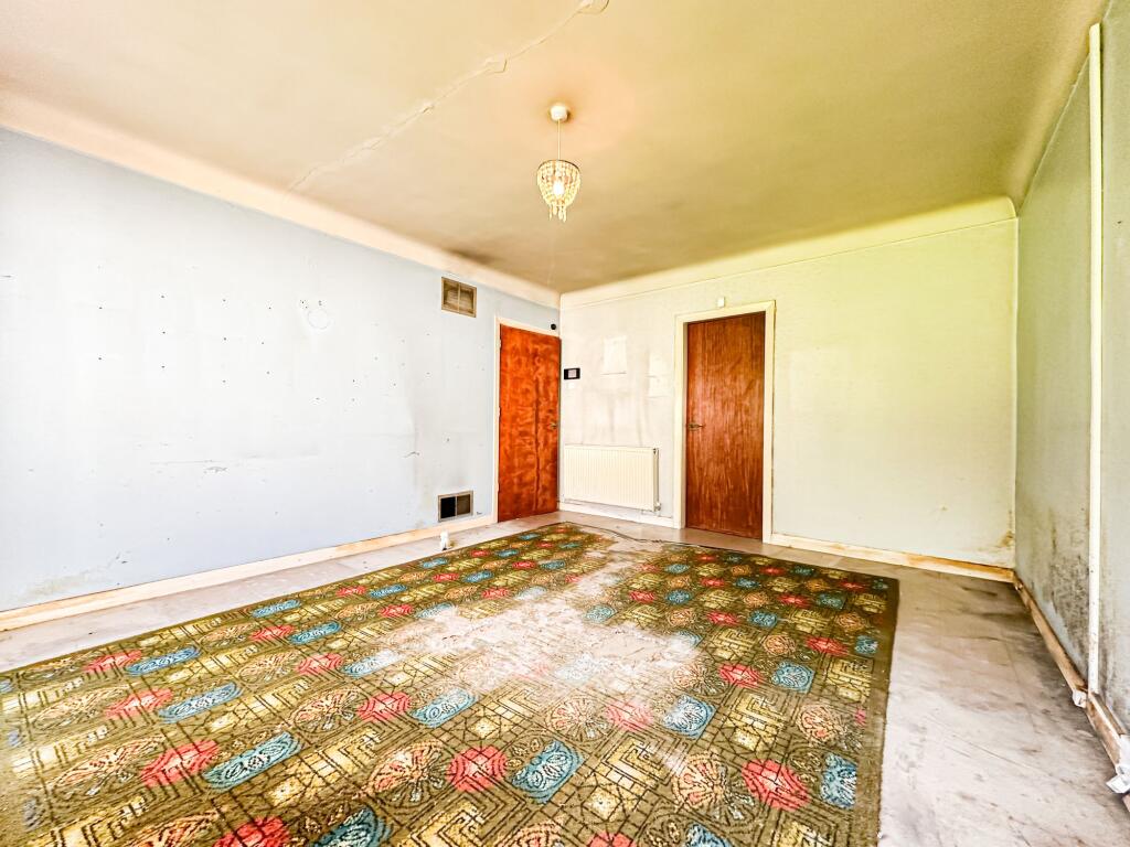 Brentwood Court, Wirral, CH49 photo 4