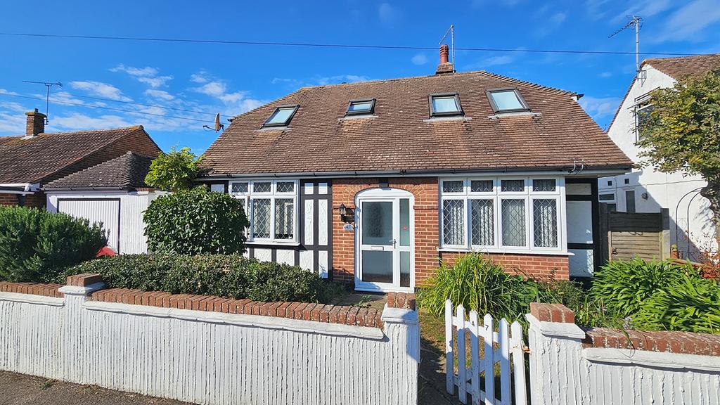 Main image of property: Oakdale Road, Herne Bay, CT6 6AJ